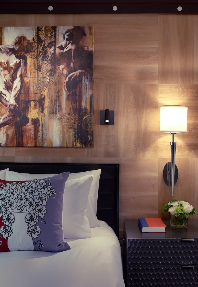 Habitación Ejecutiva King, 1 Cama King con Sofá Seccional, 35 m² - 390 ft² del hotel Sofitel Philadelphia At Rittenhouse Square. Foto 1
