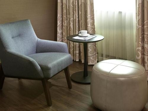 HABITACIÓN SUPERIOR, 1 Cama King, ACCESIBLE, DUCHA A RASO, PLANTAS 4 - 11, 32 m² 350 ft² del hotel Sofitel Philadelphia At Rittenhouse Square. Foto 2