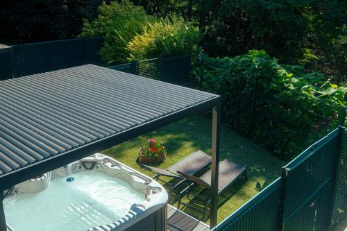 Apartamento de 1 dormitorio con jacuzzi privado del hotel Résidence Les Rives De La Fecht. Foto 1