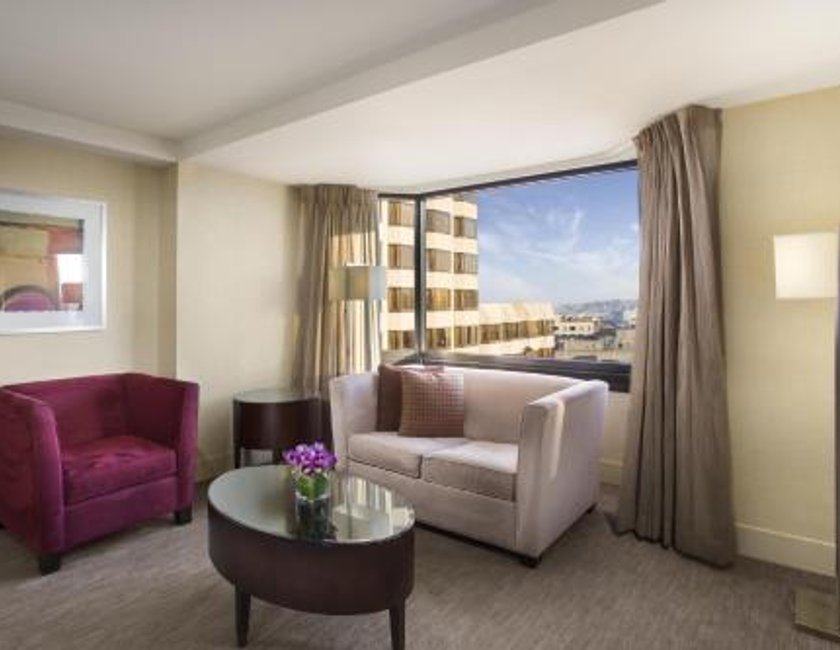 Suite Junior con cama extragrande del hotel Parc 55 San Francisco - A Hilton. Foto 2