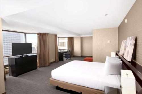Suite Sunset - Con cama de extragrande del hotel Parc 55 San Francisco - A Hilton. Foto 7