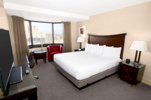 Habitación Deluxe con vistas - 1 cama extragrande del hotel Parc 55 San Francisco - A Hilton. Foto 5