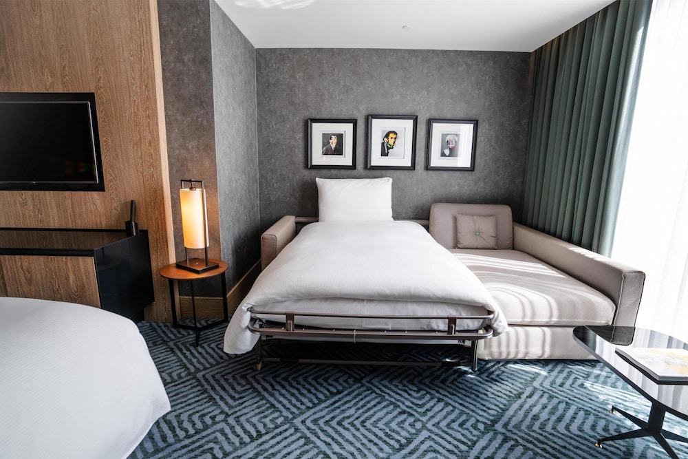 Habitación familiar Twin, 2 camas individuales del hotel Hilton London Bankside. Foto 3