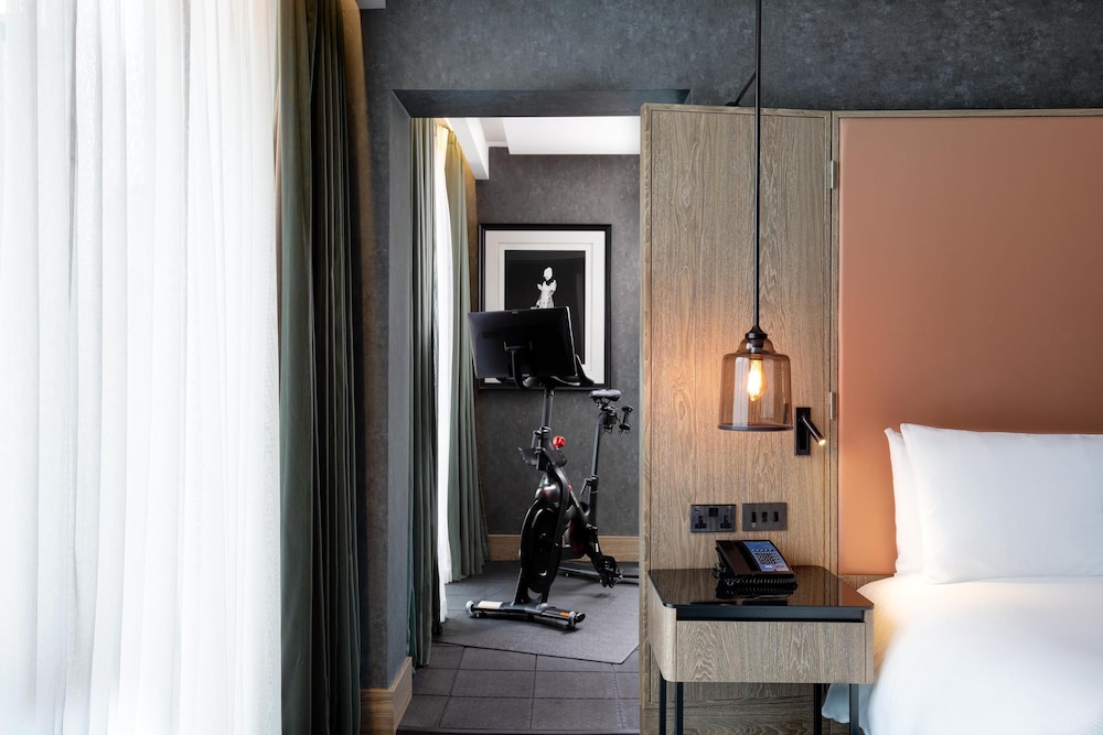 Habitación, 1 cama king (con bicicleta Peloton) - Acceso al salón del hotel Hilton London Bankside. Foto 8