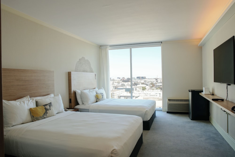 Habitación ejecutiva, 2 camas de matrimonio, no fumadores, vistas a la ciudad (High Floor) del hotel BEI San Francisco, Trademark Collection by Wyndham