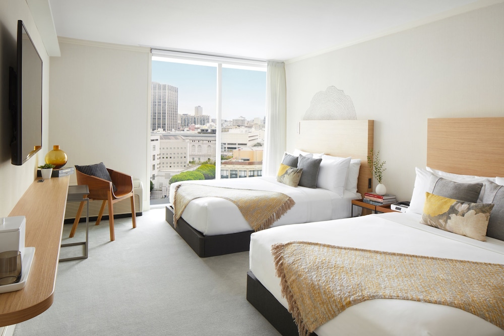 Habitación ejecutiva, 2 camas de matrimonio, no fumadores (High Floor) del hotel BEI San Francisco, Trademark Collection by Wyndham. Foto 4