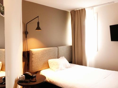 Habitación Individual Estándar del hotel Ibis Lille Centre Grand Place. Foto 1
