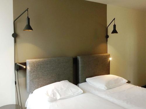 Habitación Doble Estándar - 2 camas del hotel Ibis Lille Centre Grand Place. Foto 2