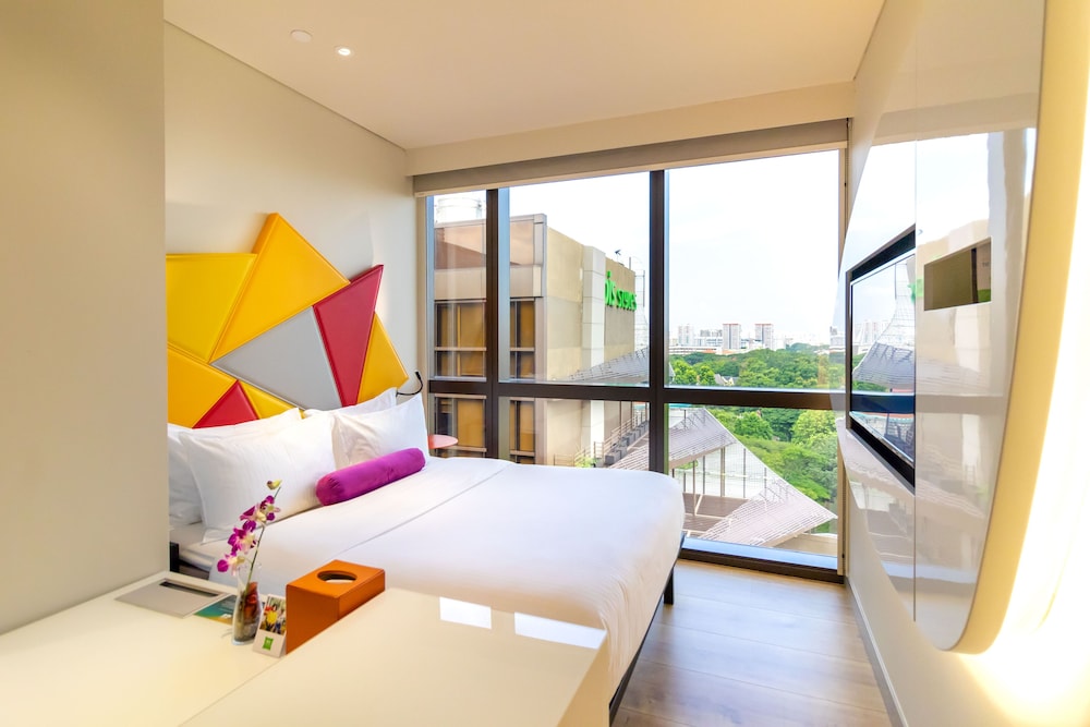 Habitación estándar Queen con vistas a la piscina del hotel Ibis Styles Singapore On Macpherson. Foto 6