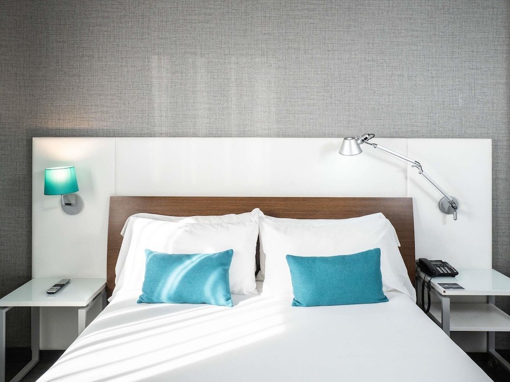 Habitación, 1 cama doble del hotel Ibis Styles A Coruña. Foto 4