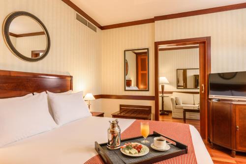 Suite Junior del hotel Eurostars Gran Santiago. Foto 1