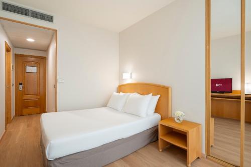 Habitación Individual del hotel Exe Area Central. Foto 1