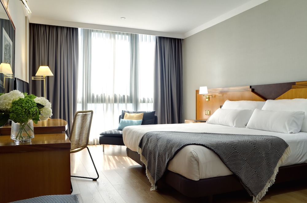 Habitación estándar doble del hotel Oca Puerta Del Camino. Foto 1