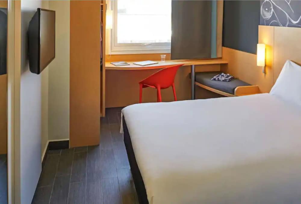 Habitación estándar, 1 cama de matrimonio del hotel Ibis México Alameda. Foto 2