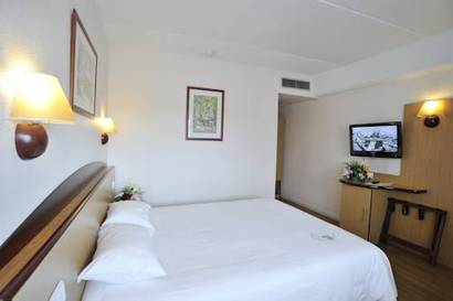 Habitación doble del hotel Travelodge Barcelona del Vallés. Foto 1