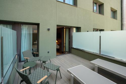 Habitación Doble con Terraza del hotel Zenit Conde De Borrell. Foto 2