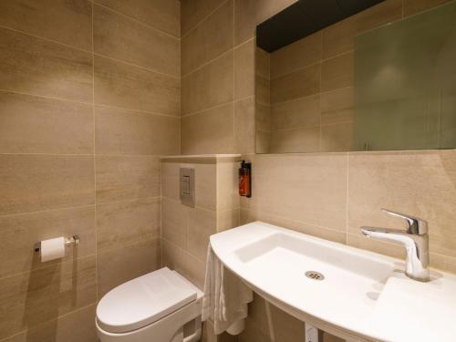 Habitación Doble - 1 o 2 camas del hotel Barcelona House. Foto 6