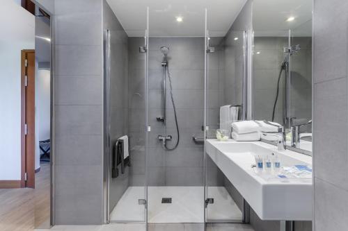 Habitación Triple del hotel Exe Campus. Foto 5