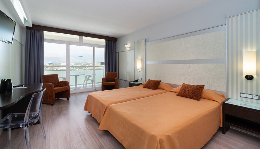 Habitación doble del hotel Medplaya Hotel Flamingo Oasis. Foto 1