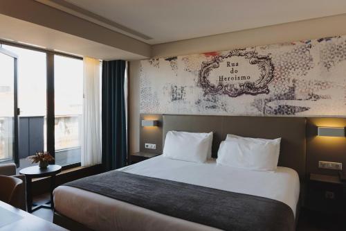 Habitación Doble Deluxe con balcón del hotel Timbre Heroismo