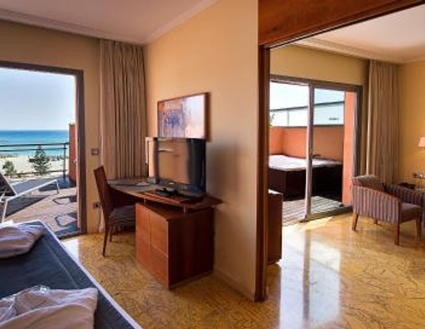 Suite Superior con vistas al mar del hotel Protur Roquetas and Spa. Foto 3
