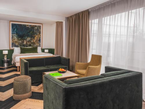 Suite Junior Deluxe del hotel Le Rayz Vendôme