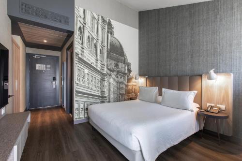 Habitación Clásica del hotel Mercure Firenze Centro. Foto 4