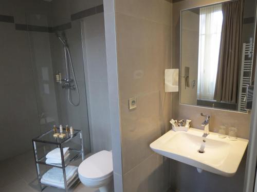 Habitación Privilege - 1 cama doble del hotel Mercure Paris Opéra Faubourg Montmartre. Foto 2