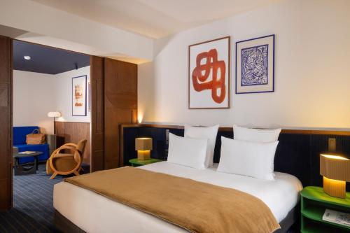 Suite Junior del hotel Cristal Champs-Elysées. Foto 4