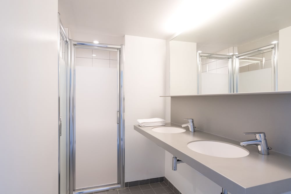 Habitación, baño privado (5 Beds) del hotel Fiap -. Foto 5