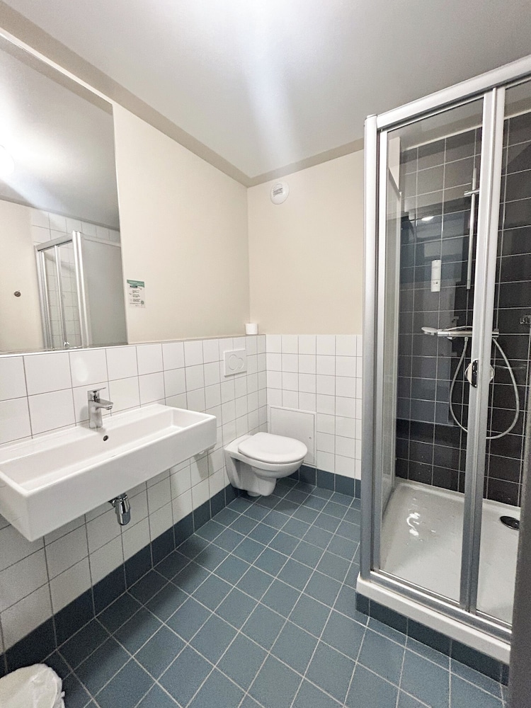 Habitación Confort con 2 camas individuales del hotel Fiap -. Foto 2