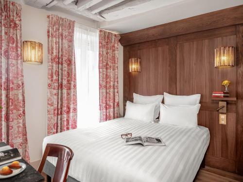 Habitación Doble Estándar del hotel De Senlis. Foto 6