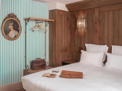 Habitación Doble Clásica del hotel De Senlis. Foto 10