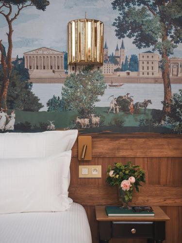 Habitación Triple Clásica del hotel De Senlis. Foto 4