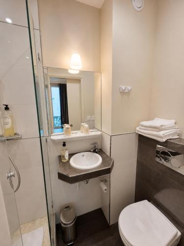 Habitación Doble del hotel Des Bains. Foto 6