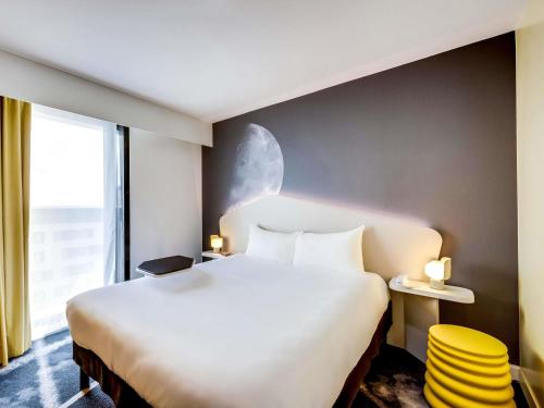 Habitación Doble Confort del hotel ibis Styles Paris CDG Airport. Foto 9