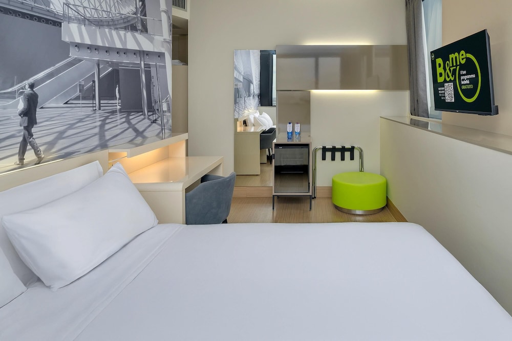 Habitación doble superior, no fumadores, vistas a la ciudad del hotel B&B Milano - Sesto. Foto 1