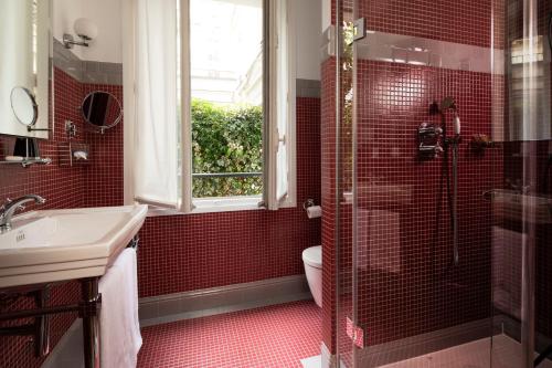 Habitación Doble Deluxe con terraza y acceso privado al hammam del hotel Monsieur and Spa. Foto 7