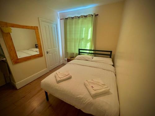 Habitación Doble Económica del hotel Anwar House. Foto 1