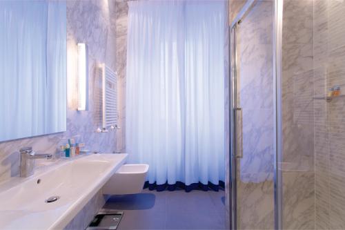 Habitación Doble Executive - 1 o 2 camas del hotel Stendhal Luxury Suites. Foto 6