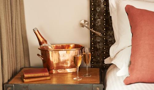 Suite con balcón del hotel The Bull and The Hide. Foto 7