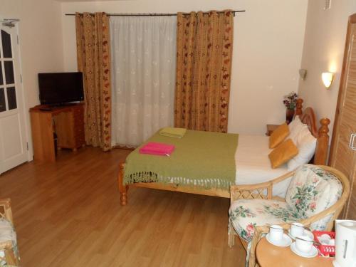 Habitación Familiar Estándar del hotel Stansted Airport Lodge. Foto 5