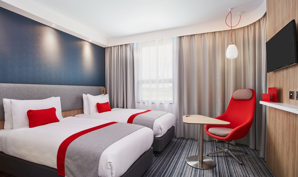 Habitación estándar, 2 camas individuales (Free Hot Breakfast) del hotel Holiday Inn Express London - Ealing. Foto 3