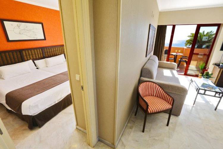 Suite del hotel Holiday World Village. Foto 1