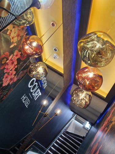 Compact Twin Room, with en suite del hotel London Court
