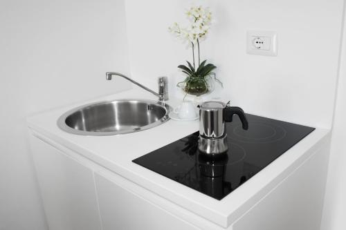 Apartamento estandar del hotel Roma Resort Colosseum. Foto 11