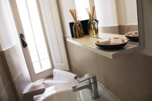 Apartamento estandar del hotel Roma Resort Colosseum. Foto 14