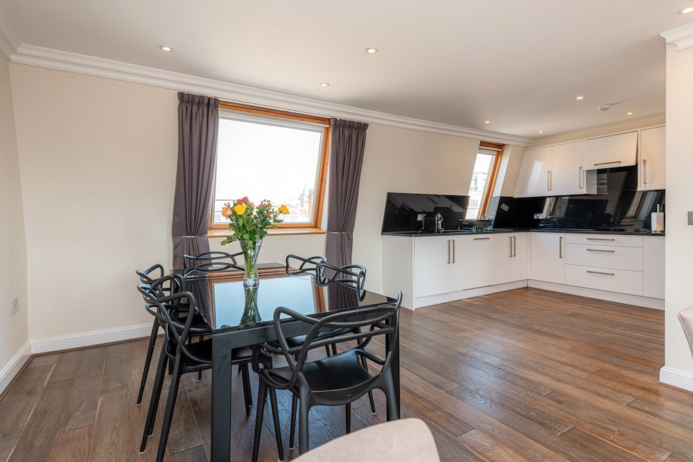 Three Bedroom Penthouse Apartment del hotel Manson Place. Foto 7