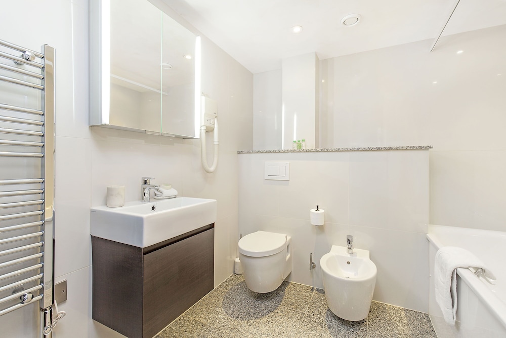 Apartamento superior, 1 habitación del hotel Mayfair House. Foto 17