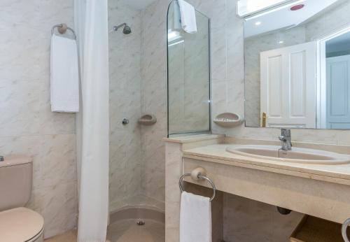Apartamento Superior de 1 dormitorio del hotel Ona Alanda Club Marbella. Foto 3